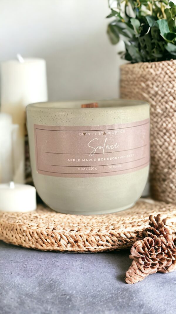 Solace 8 oz Candle - Image 3