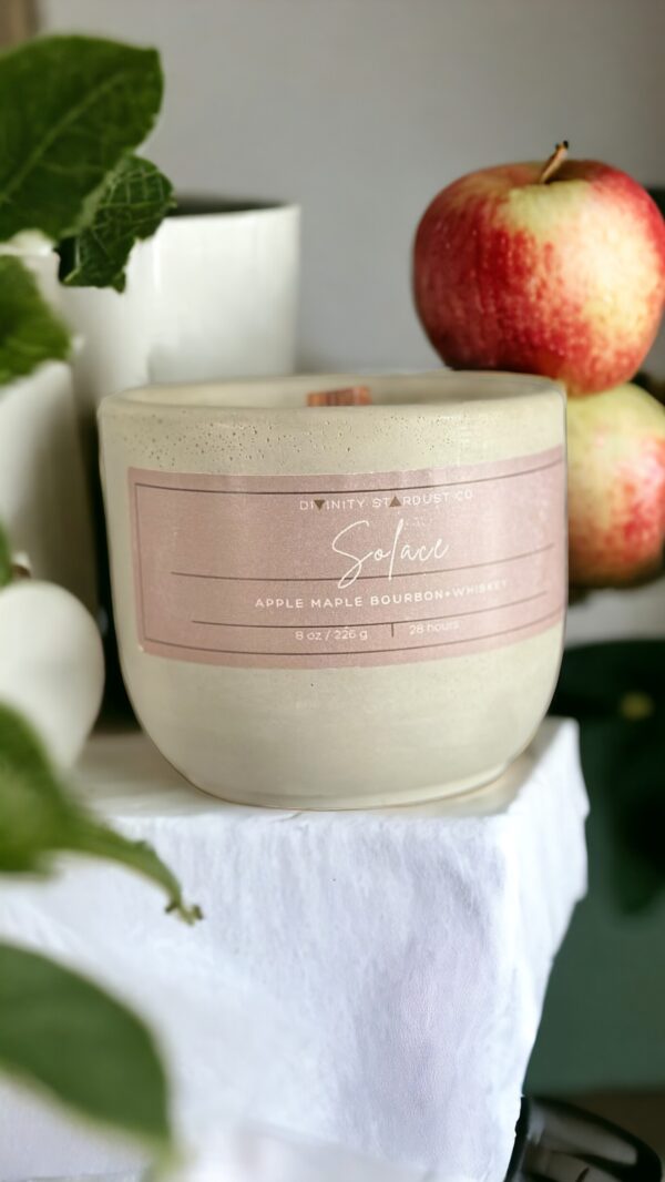 Solace 8 oz Candle - Image 2